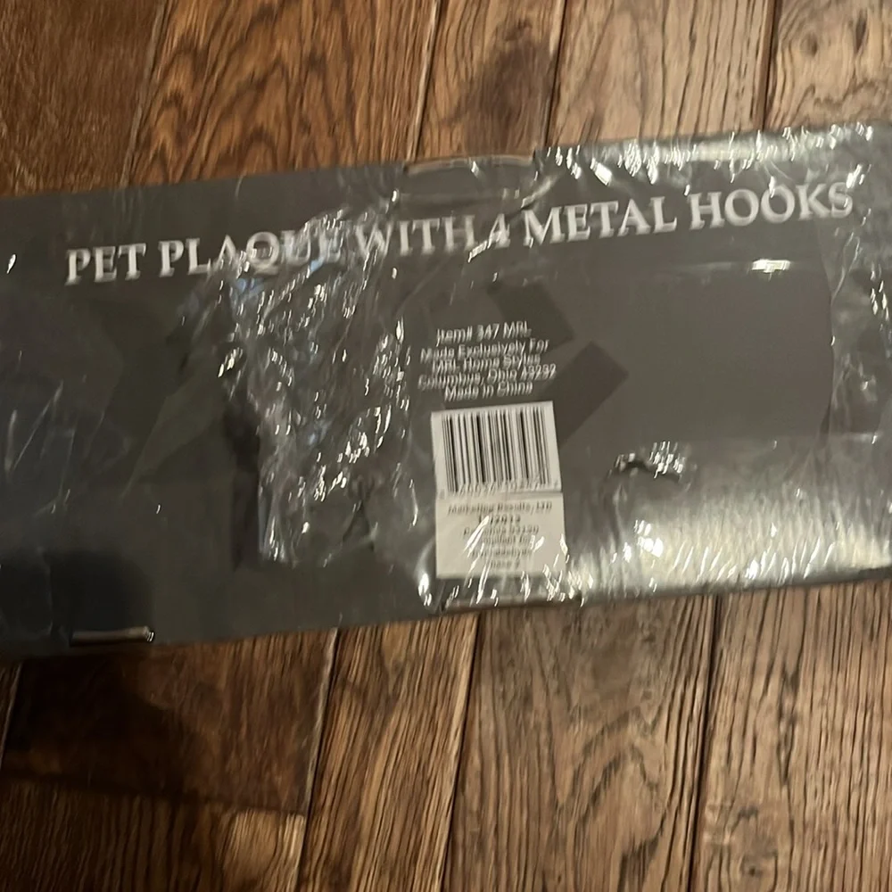 Dog Leash Hook Decor